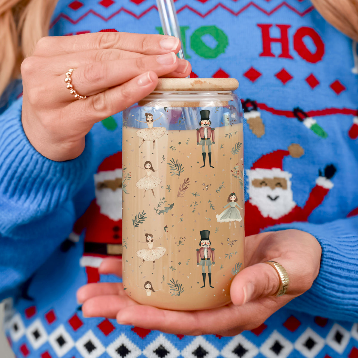 Holiday drinkware glass cup 17oz - Christmas nutcracker ballerina pastel tumbler bamboo lid - Festive coffee gift with straw
Pastel Christmas glass tumbler ā ballerinas and Nutcracker design for festive coffee
