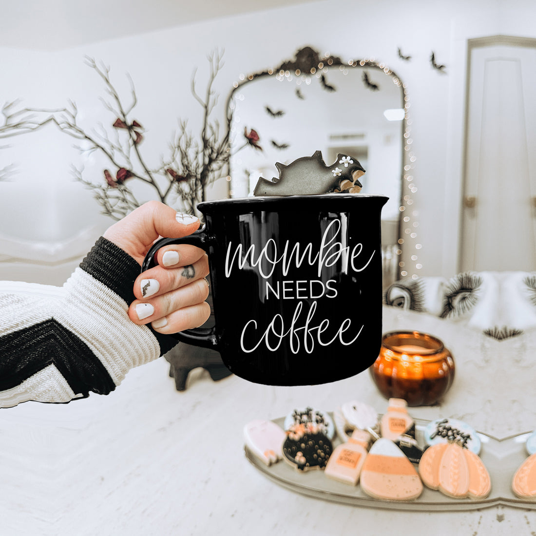 Halloween Mom Gift Black Coffee Mug Mombie Needs Coffee
Double-Sided Mombie Coffee Mug Black Ceramic
Zombie Mom Halloween Mugs