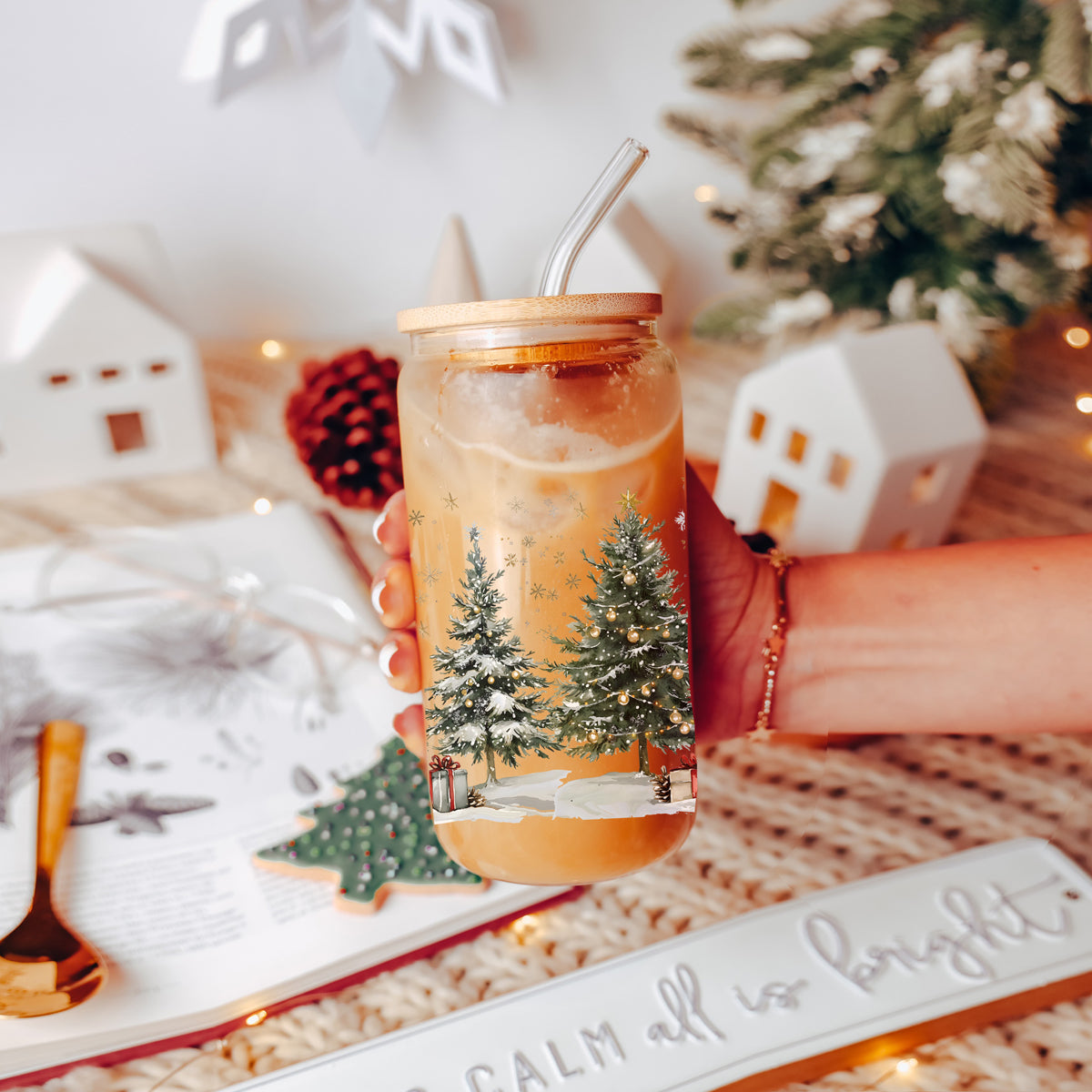 Seasonal Christmas kitchen decor - holiday tumbler cup with winter scene
Christmas glass tumbler gift idea - snowy tree design with bamboo lid