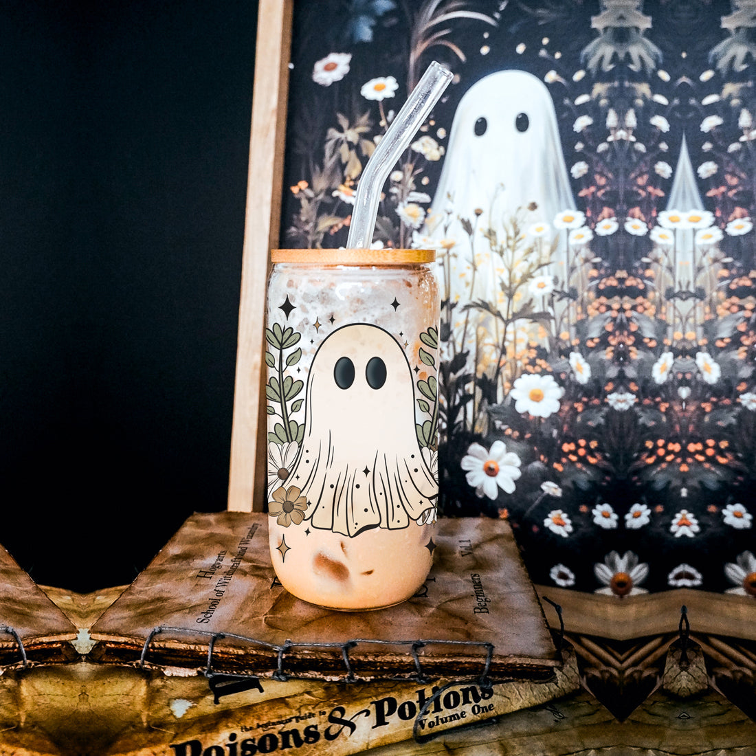 Witchcore garden tumbler
Grandmacore spooky glass
Boho witch drinkware